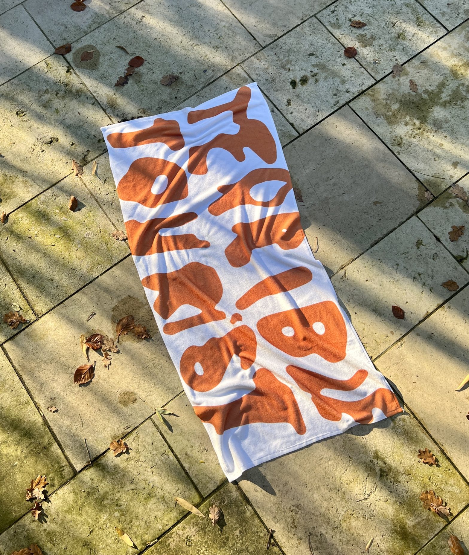 Lena Marie Emrich, Terrible Tourist Towel